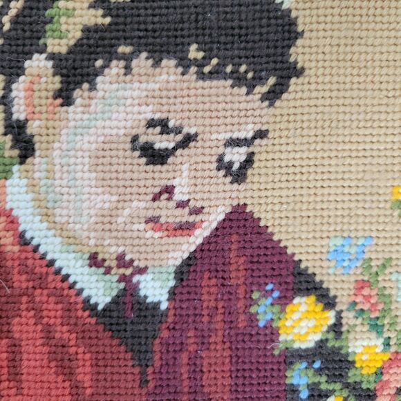Vtg Framed Needlepoint Old Fashion Girl Embroidering Wall Decor Art Romantic - Picture 6 of 15